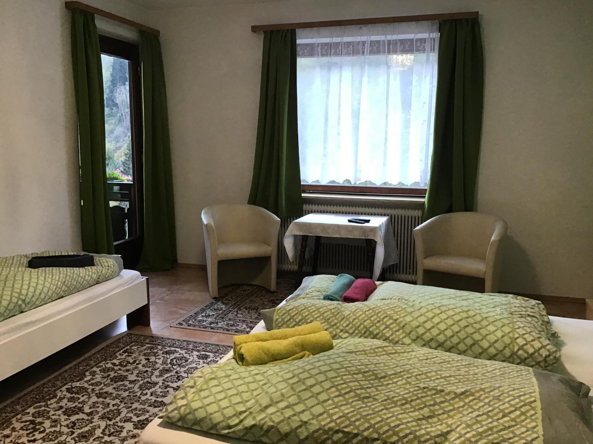 Guesthouse Mountain View Großkirchheim 外观 照片