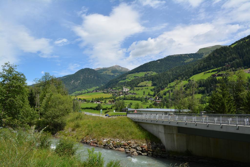 Guesthouse Mountain View Großkirchheim 外观 照片
